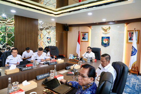 Kasatgas PRR Tito Karnavian saat pimpin rapat koordinasi percepatan rehabilitasi pascabencana Sumatera secara hibrid bersama pemda di Jakarta, Rabu (17/6/2026). Foto: Satgas PRR