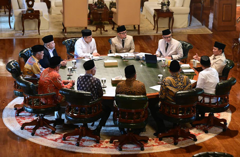Presiden Prabowo Subianto menerima jajaran Menhaj Irfan Yusuf, Wamenhaj Dahnil Anzar Simanjuntak, serta Tim Pengawas (Timwas) Haji DPR di kediaman pribadinya di Hambalang, Bogor, Rabu (17/6/2026). Foto: Muchlis Jr/Biro Pers Sekretariat Presiden