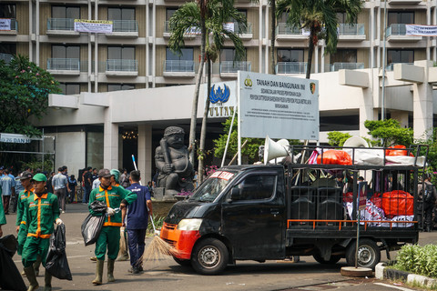 Kondisi usai pengosongan lahan bangunan Blok 15 Eks Hotel Sultan, Jakarta, Kamis (18/6/2026). Foto: Iqbal Firdaus/kumparan