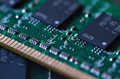 Ilustrasi komponen chip. Foto: Saulo Ferreira Angelo/Shutterstock