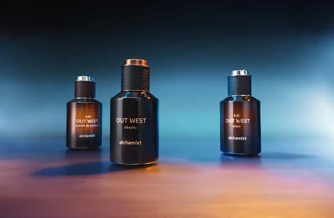 Berkolaborasi dengan DPR IAN, Alchemist Luncurkan Parfum Out West Absolu. Foto: Alchemist