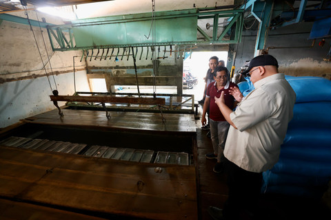 Dirut LPDB Koperasi tinjau KKMP Sampangan dan KUD Usaha Mina, Semarang, dorong koperasi tingkatkan produktivitas dan daya saing, Jumat (19/6/2026). Foto: Dok. LPDB
