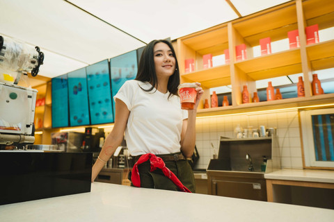 Rachel Cia atau yang akrab disapa RACH? siap sapa penggemar lewat Summer Series 2026. Foto: Istimewa