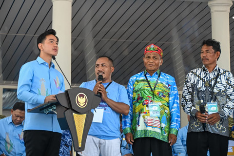 Wapres Gibran Rakabuming Raka saat membuka Pekan Nasional (PENAS) Petani Nelayan XVII Tahun 2026 di GOR David Tony, Kabupaten Gorontalo, Sabtu (20/6/2026). Foto: Dok. Setwapres
