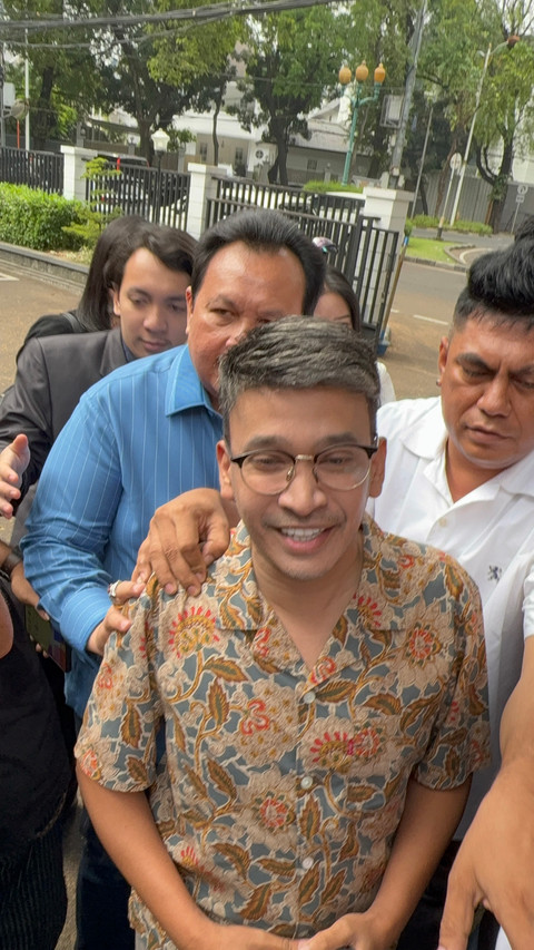 Ruben Onsu sambangi KPAI Jakarta di Menteng, Jakarta Pusat, Senin (22/6). Foto: Aprilandika Pratama/kumparan