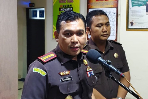 Kajari Sleman Bambang Yunianto memberikan keterangan pers penetapan tersangka Raudi Akmal di Kajari Sleman, Senin (22/6/2026). Foto: Arfiansyah Panji Purnandaru/kumparan