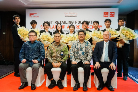 Pengenalan sembilan pelajar Indonesia yang akan kuliah di Jepang dengan beasiswa Fast Retailing Foundation. Foto: Fast Retailing Foundation