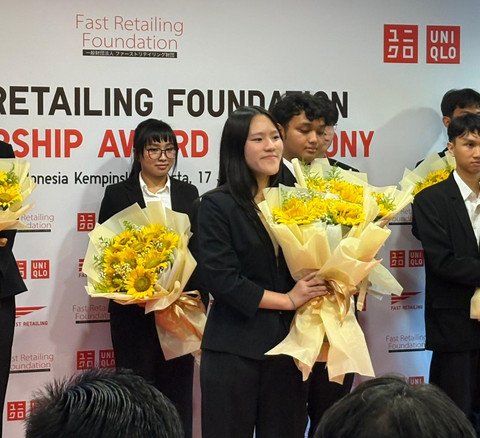 Skyla Nicole Tedy dari SMAK Cita Hati Christian Surabaya yang menerima beasiswa Fast Retailing Foundation. Foto: kumparan/Naela Marcelina