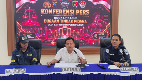 Sat Reskrim Polresta Pati menggelar jumpa pers kasus pembunuhan di Kayen di Mapolresta Pati, Rabu (24/6/2026). Foto: Dok. Polresta Pati