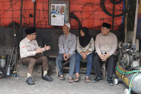 Wamenhaj bertemu dengan Haji Sulaji di Semarang. Foto: Dok. Kemenhaj RI