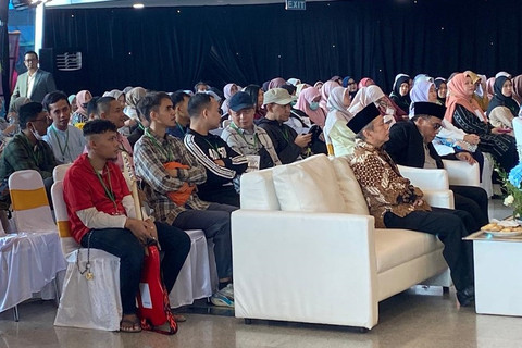 Prosesi Golek Garwo dalam Rangkaian Acara Nikah Fest 2026 yang Diselenggarakan oleh Kementerian Agama di Smesco Exibition Hall, Jakarta, Minggu (28/6/2026). Foto: Aditya Nugraha/kumparan