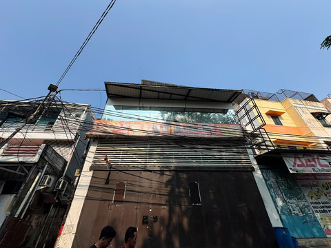 Percetakan Mau Print di Jalan Kalibaru Timur, Senen, Jakarta Pusat, Minggu (28/6/2026). Foto: Rayyan Farhansyah/kumparan