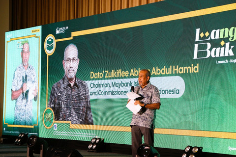 Chairman Maybank Islamic & Commissioner Maybank Indonesia, Dato&rsquo; Zulkiflee Abbas Abdul Hamid dalam peluncuran gerakan #YukHaji sebagai bagian dari launching aplikasi Amanah Pro pada Minggu (28/6). Foto: Dok. Maybank Indonesia