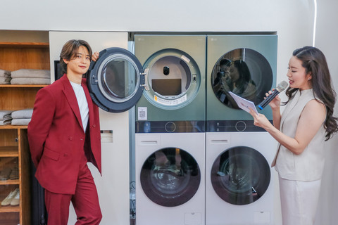 Choi Minho dari grup SHINee hadiri acara LG Housewarming di Central Park Mall, Jakarta, Rabu (24/6/2026).  Foto:  LG Electronics
