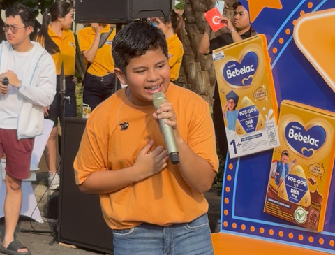 Penyanyi cilik, Prince Poetiray di CFD Jakarta, Minggu (28/6/2026). Foto: Eka Nurjanah/kumparan