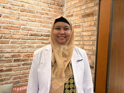 Dokter Spesialis Urologi Subspesialis Perempuan, Fungsional dan Neurologi, Prof. Dr. dr. Harrina E. Rahardjo, Sp.U (K), PhD. Foto: Eka Nurjanah/kumparan
