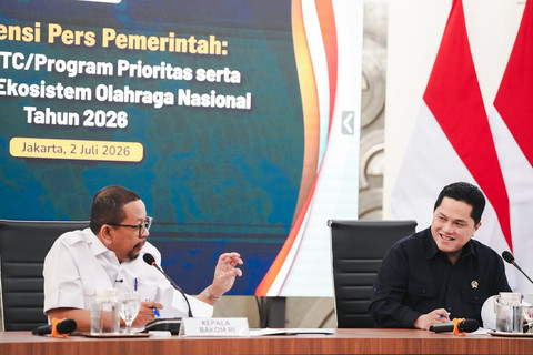 Menpora RI Erick Thohir menghadiri konpers Badan Komunikasi (Bakom) RI di Jakarta, Kamis (2/7/2026). Foto: Kemenpora RI