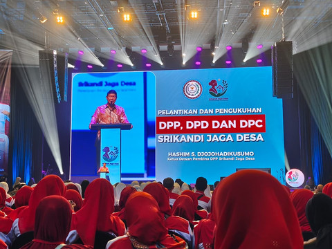 Utusan Khusus Presiden untuk Bidang Iklim dan Energi sekaligus Ketua Dewan Pembina DPP Srikandi Jaga Desa, Hashim S. Djojohadikusumo pada Pelantikan dan Pengukuhan Srikandi Jaga Desa di Jakarta, Jumat (3/7). Foto: Aditya Nugraha/kumparan