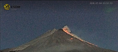 Guguran awan panas Gunung Merapi kembali terjadi pada Sabtu (4/7/2026) dini hari. Foto: dok. Instagram/@badan.geologi