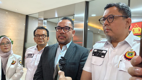 Sekjen DPP IKM, Braditi Moulevey Rajo Mudo saat memenuhi  panggilan klarifikasi soal pelaporan Abu Janda di Bareskrim Polri, Senin (6/7/2026). Foto: Rayyan Farhansyah/kumparan