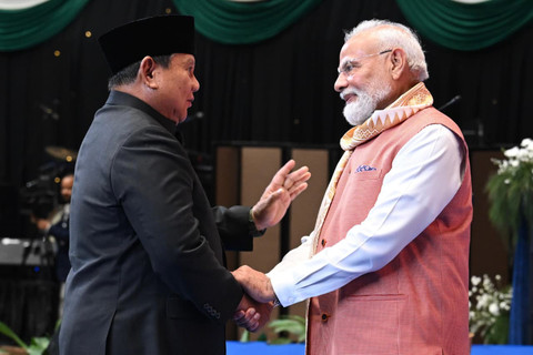 Presiden Republik Indonesia, Prabowo Subianto bersama PM India Narendra Modi saat menghadiri acara Indian Community Reception yang digelar di Jakarta International Convention Center (JICC), pada Selasa, (7/7/2026). Foto: Cahyo - Biro Pers Sekretariat Presiden