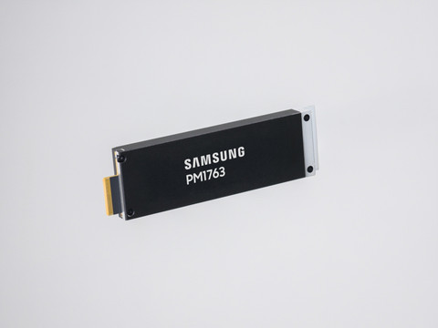 PM1763 SSD Samsung. Foto: Dok. Samsung