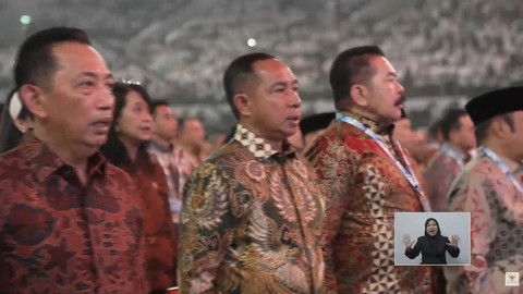 Kapolri Jenderal Listyo Sigit Prabowo, Jenderal TNI Agus Subiyanto dan Jaksa Agung ST Burhanuddin menghadiri Hari Koperasi Nasional 2026 dengan tajuk "Koperasi Berdaya, Indonesia Berjaya" di Indonesia Arena, Jakarta, Minggu (12/7/2026). Foto: YouTube/ Sekretariat Presiden
