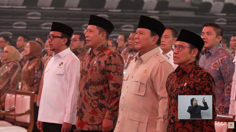 Presiden Prabowo Subianto tiba menghadiri Hari Koperasi Nasional 2026 dengan tajuk "Koperasi Berdaya, Indonesia Berjaya" di Indonesia Arena, Jakarta, Minggu (12/7/2026). Foto: YouTube/ Sekretariat Presiden