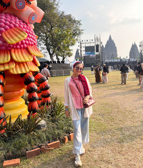 teman kumparan Annisa Nonton Prambanan Jazz. Foto: kumparan