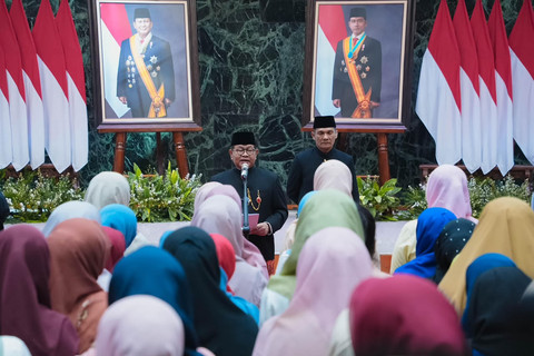 Gubernur DKI Jakarta Pramono Anung melantik 239 pejabat fungsional di lingkungan Pemerintah Provinsi (Pemprov) DKI Jakarta di Balai Agung, Balai Kota Jakarta, Rabu (15/7/2026). Foto: Pemprov DKI Jakarta