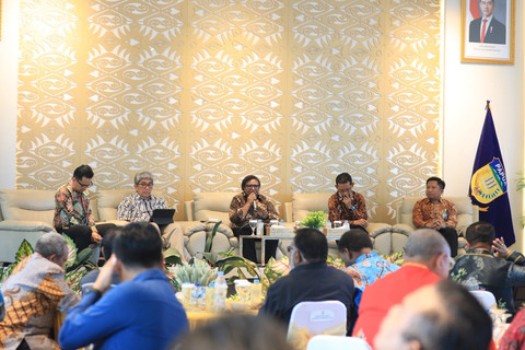 Wamendagri Ribka Haluk tegaskan perbaikan tata kelola Dana Otsus Papua menjadi prioritas guna memastikan penyaluran yang akuntabel, tepat waktu, dan tepat sasaran bagi kesejahteraan masyarakat, Kamis (16/7/2026). Foto: Kemendagri RI