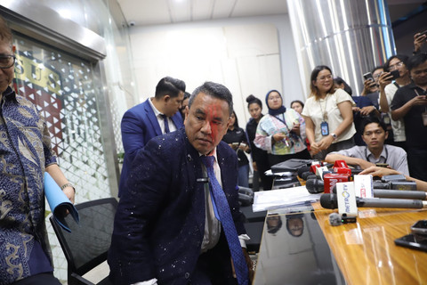 Pengacara Hotman Paris menghadiri agenda di Gedung Kejaksaan Agung, Jakarta, Jumat (17/7/2026). Foto: Jamal Ramadhan/kumparan