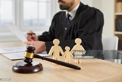 Pengasuhan Bersama. Sumber: www.istockphoto.com
