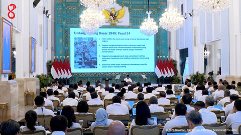 Presiden Prabowo Subianto memberikan taklimat saat Sidang Kabinet Paripurna di Istana Negara, Jakarta, Senin (20/7/2026). Foto: YouTube/ Sekretariat Presiden