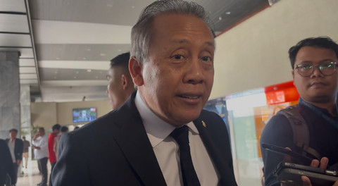 Wakil Ketua DPR Saan Mustopa di Kompleks Parlemen, Senayan, Jakarta, Selasa (21/7/2026). Foto: Nasywa Athifah/kumparan