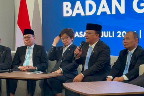 Konferensi Pers Badan Gizi Nasional (BGN) yang dipimpin oleh Wakil Kepala BGN sekaligus Juru Bicara Agustina Arumsari dan Wakil Kepala BGN Trenggono di Gedung BGN, Jakarta, Selasa (21/7/2026). Foto: Nauval Pratama/kumparan
