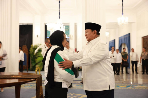 Kepala Badan Gizi Nasional (BGN), Nanik S Deyang, bertemu dengan Presiden Prabowo Subianto di Istana Merdeka. Foto: Facebook/ @Naniek Sudaryati Deyang