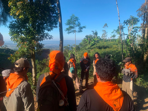 Menyatukan tekad dalam operasi SAR Gunung Bismo/Dokumentasi Wanadri