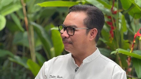 Wali Kota Yogyakarta terpilih, Hasto Wardoyo, saat diwawancara Pandangan Jogja dalam program Decision Maker. Foto: Arif UT/Pandangan Jogja