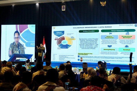 Mendagri Tito Karnavian tegaskan pelibatan sektor swasta sangat penting untuk mengoptimalkan realisasi program perumahan rakyat guna mengatasi tantangan backlog perumahan secara cepat, Selasa (21/7/2026). Foto: Kemendagri RI