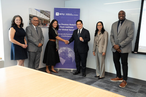 Menpora Erick Thohir teken MoU bersejarah dengan Preston Robert Tisch Institute for Global Sport NYU untuk kembangkan manajemen olahraga dan bangun ekosistem industri olahraga berkelas dunia, Selasa (21/7/2026). Foto: Myaskovsky/NYU Photo Bureau
