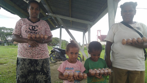 Kabupaten Sorong menjadi salah satu penerima manfaat program STS Alfamart. Foto: dok. Alfamart.