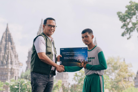 Direktur SDM dan Digital InJourney, Herdy Harman saat memeringati Hari Anak Nasional 2026 di kawasan Candi Prambanan, Rabu (22/7). Foto: Dok. Istimewa.