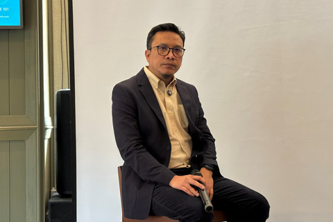 Dokter Spesialis Urologi RS Premier Bintaro, dr. Teguh Risesa Djufri, Sp.U, dalam acara Media Gathering Penangan Terkini Batu Saluran Kemih bersama RS Premier Bintaro di Jakarta Selatan, Rabu (22/7/2026). Foto: Eka Nurjanah/kumparan