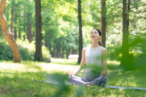 Ilustrasi yoga. Foto: Shutterstock