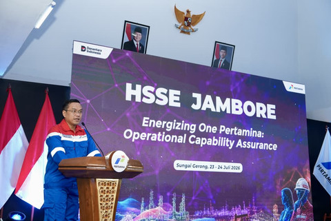 Direktur Utama PT Pertamina (Persero), Simon Aloysius Mantiri, saat membuka HSSE Jambore I Tahun 2026 di HSE Training Center, Sungai Gerong, Palembang, Kamis (23/7). Foto: Dok. Pertamina