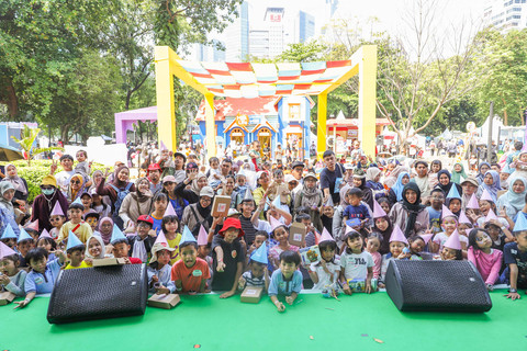Keseruan Birthday Bash pada kumparanMOM Festival Hari Anak 2026 di Ex Taman Anggrek, GBK, Jakarta, Minggu (26/7/2026). Foto: Jamal Ramadhan/kumparan