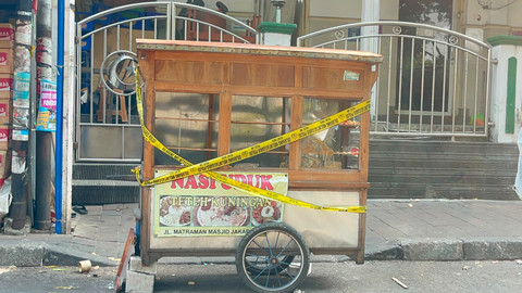 TKP Awal pemicu bentrokan di jalan pegangsaan, Jakarta Pusat. Foto: Rayyan Farhansyah/kumparan
