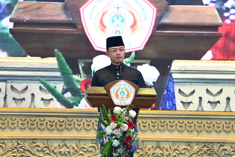 Ketua Umum Pengurus Besar Ikatan Pencak Silat Indonesia (PB IPSI) Sugiono menyampaikan sambutan saat pengukuhan pengurus PB IPSI periode 2026-2030 di Jakarta, Sabtu (5/9/2026). Foto: Dok. PB IPSI