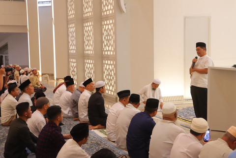 Kadiv Humas Polri Irjen Johnny Eddizon Isir sampaikan pelaksanaan program Subuh Keliling oleh jajaran kepolisian untuk perkuat harkamtibmas secara humanis dan serap aspirasi warga di Jakarta, Sabtu (17/10/2026). Foto: Dok. Polri